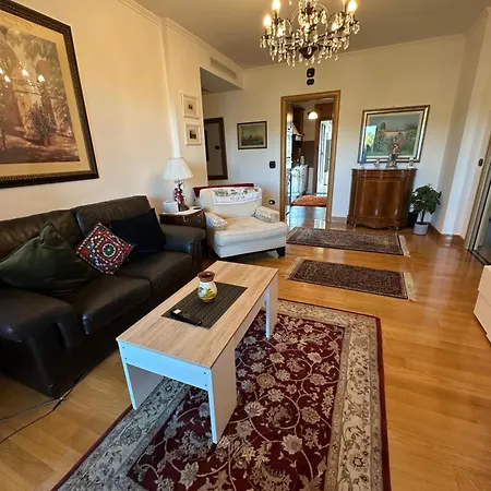 Διαμέρισμα Getaway *